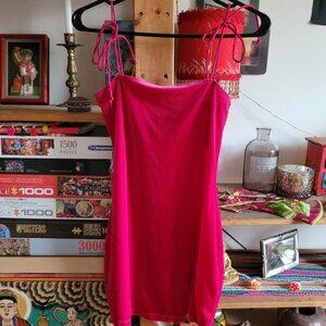 Motel side slit hot pink velvet mini dress NWOT - M